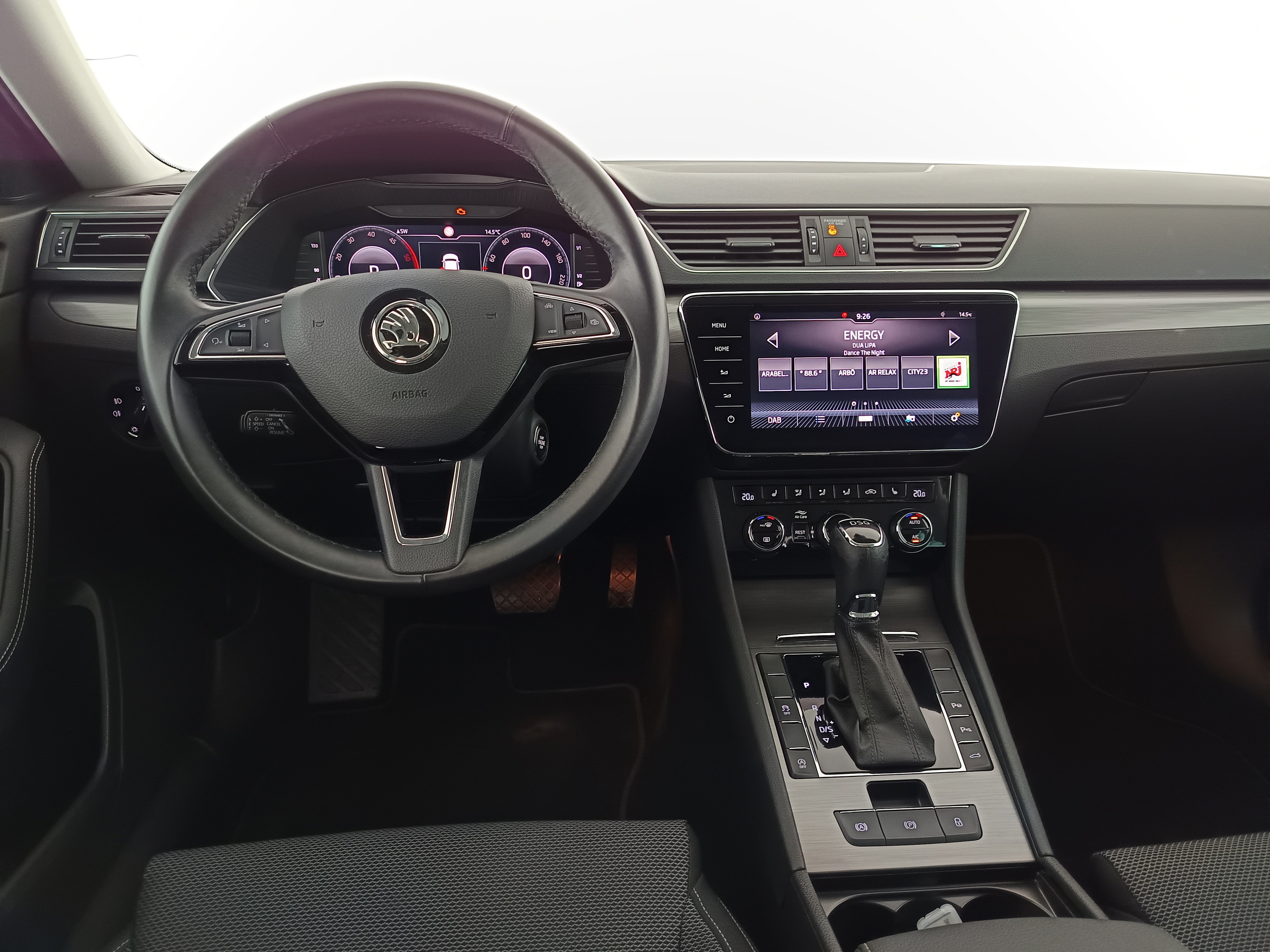 Skoda Superb Combi 2.0 TDI Style | Bild 15 von 31