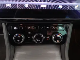 Skoda Superb Combi 2.0 TDI Style | Thumbnail 30 von 31