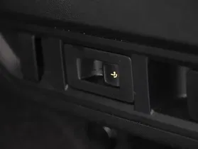 Skoda Octavia Combi 2.0 TDI DSG | Thumbnail 18 von 24