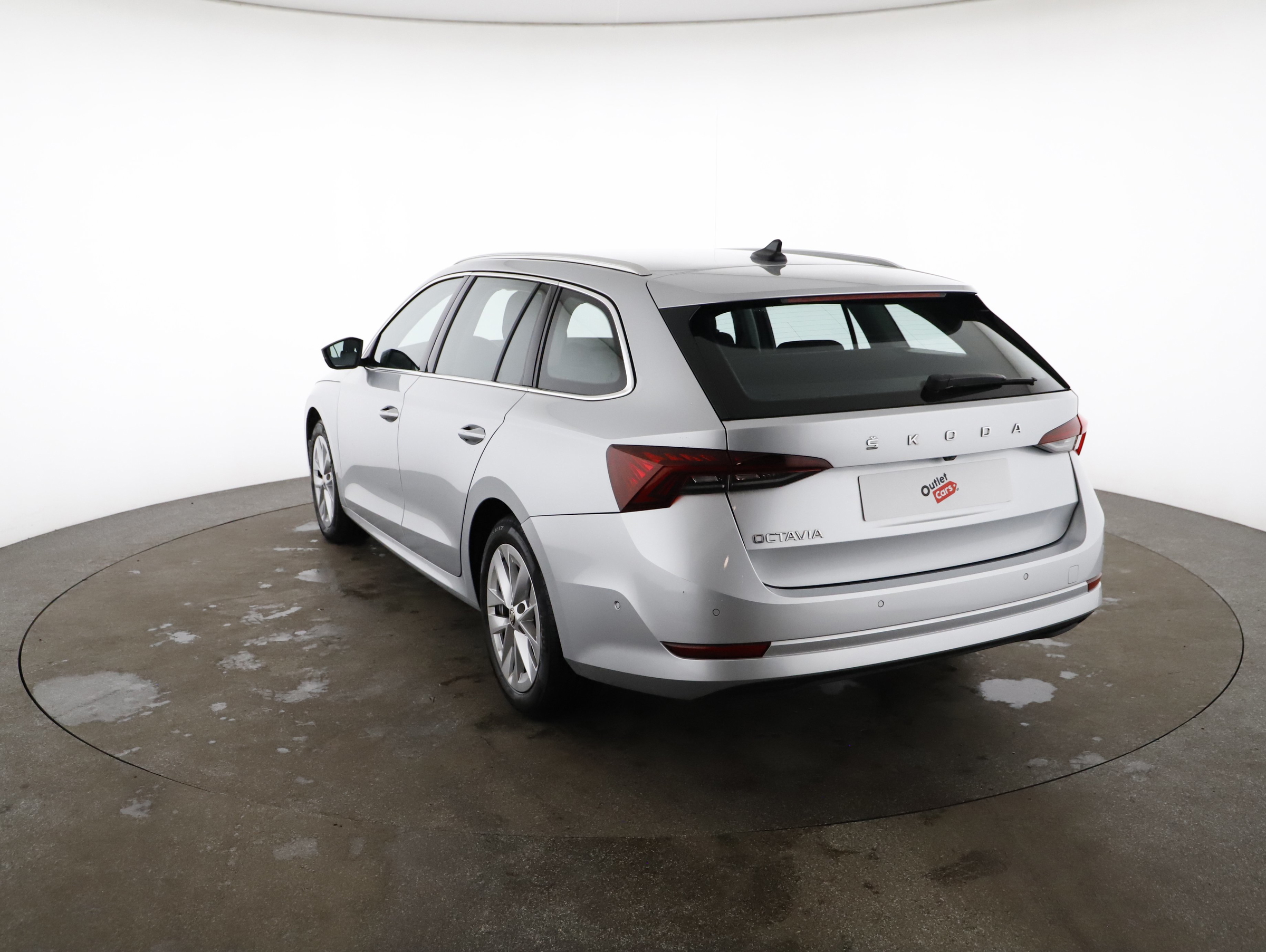 Skoda Octavia Combi 2.0 TDI DSG | Bild 20 von 24