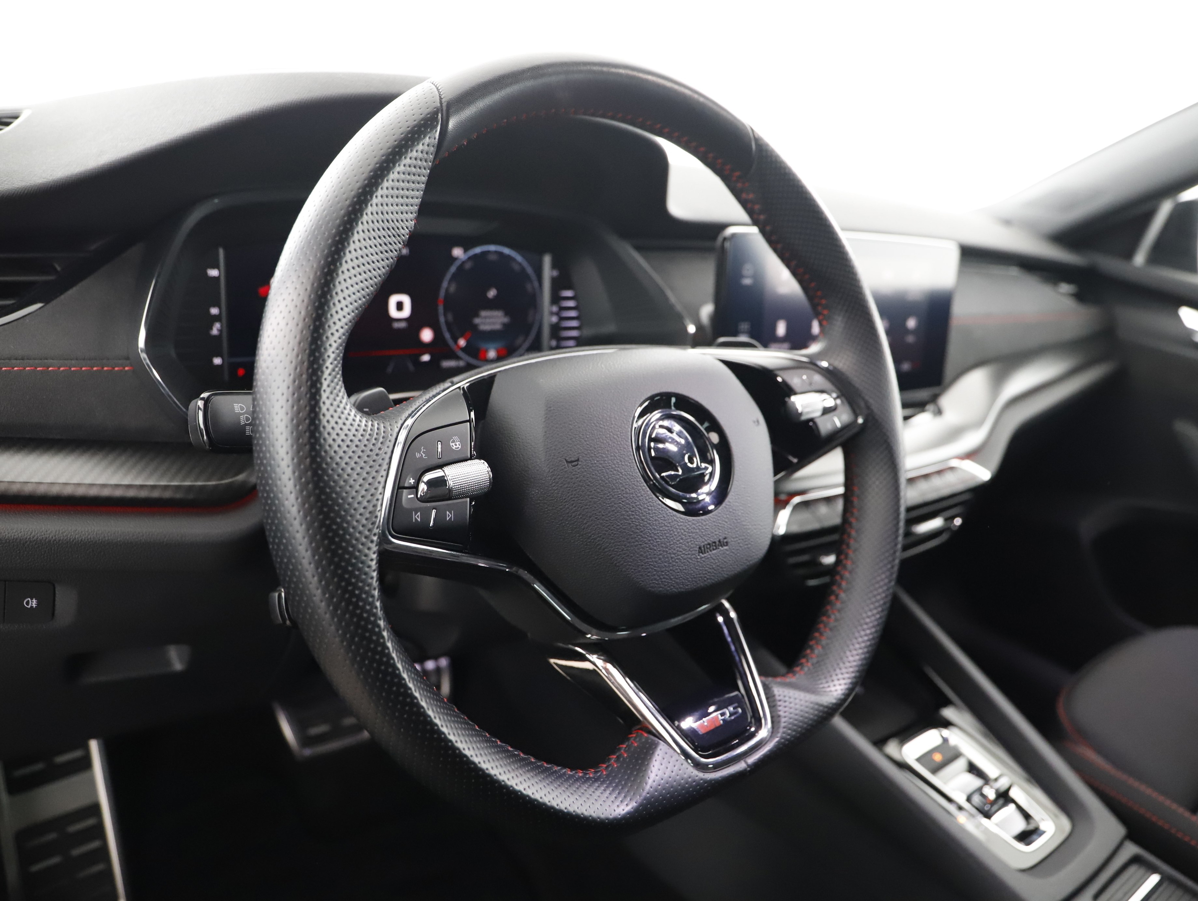 Skoda Octavia Combi 2.0 TDI RS | Bild 12 von 28