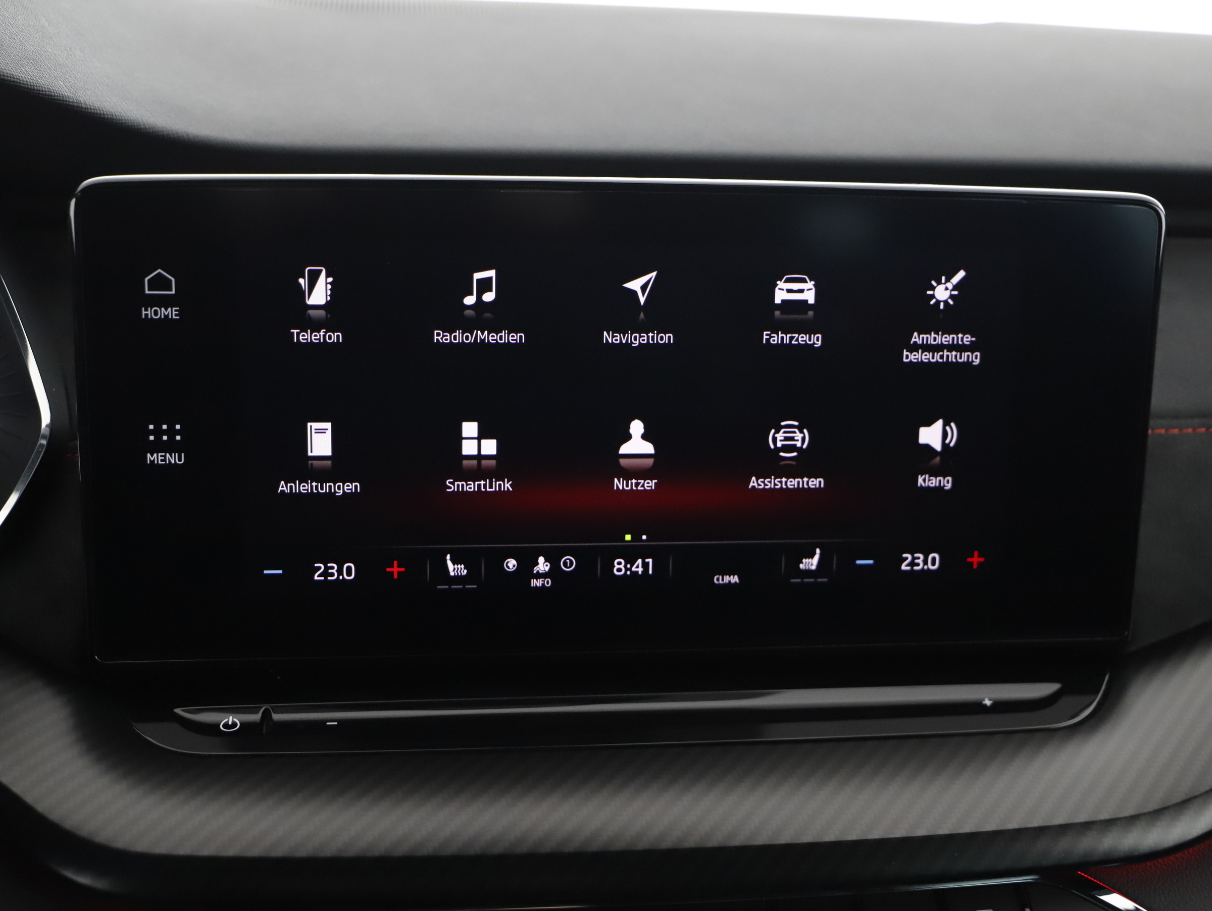 Skoda Octavia Combi 2.0 TDI RS | Bild 18 von 28