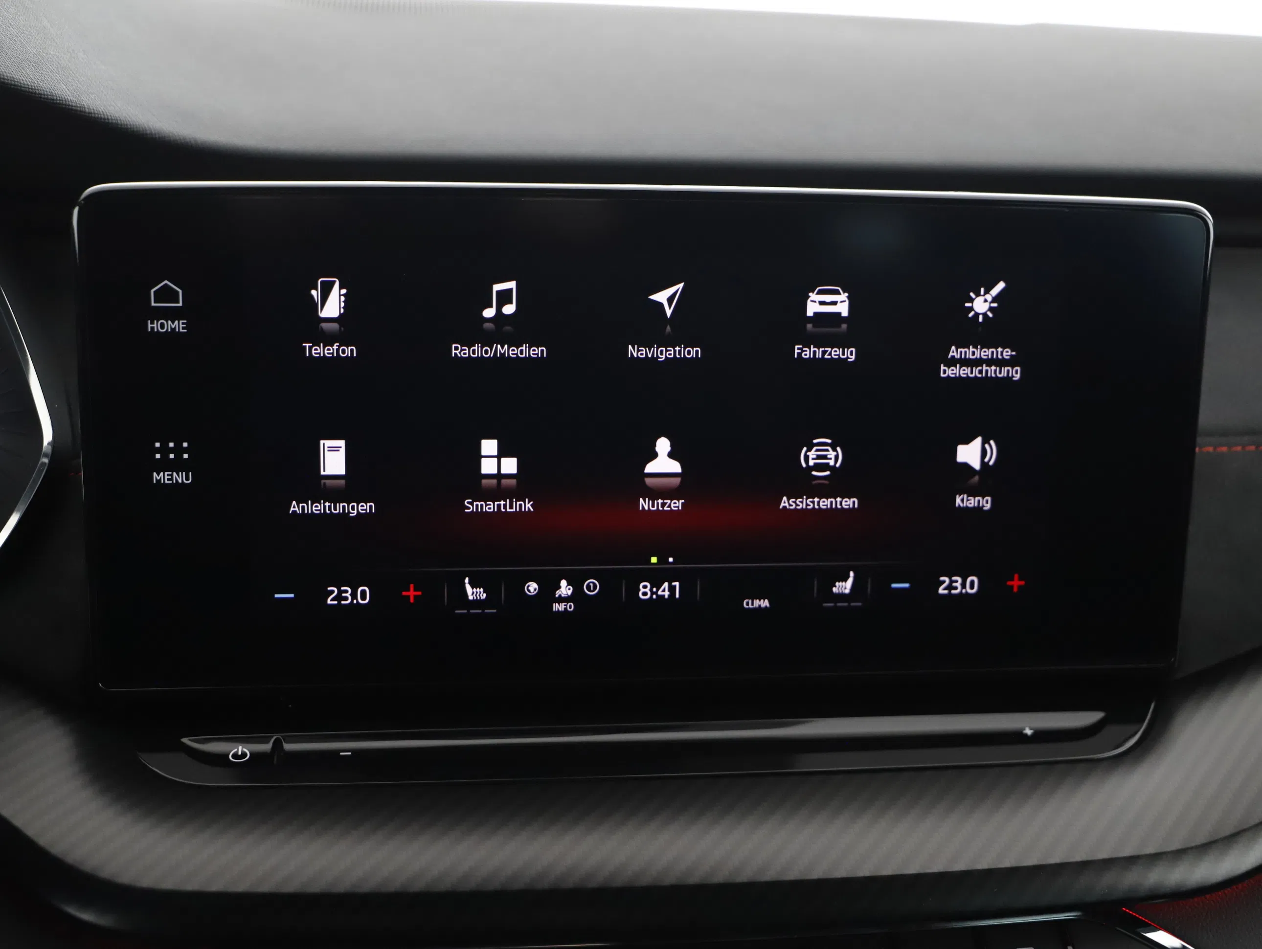 Skoda Octavia Combi 2.0 TDI RS | Bild 18 von 28