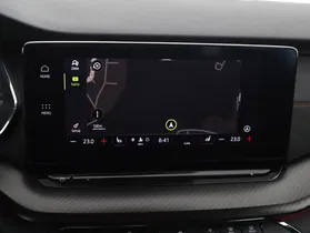 Skoda Octavia Combi 2.0 TDI RS | Thumbnail 19 von 28