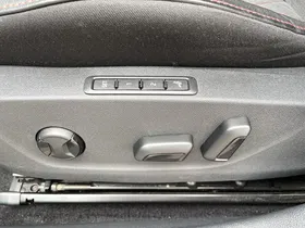 Skoda OCTAVIA Combi RS TDI DSG | Thumbnail 11 von 29