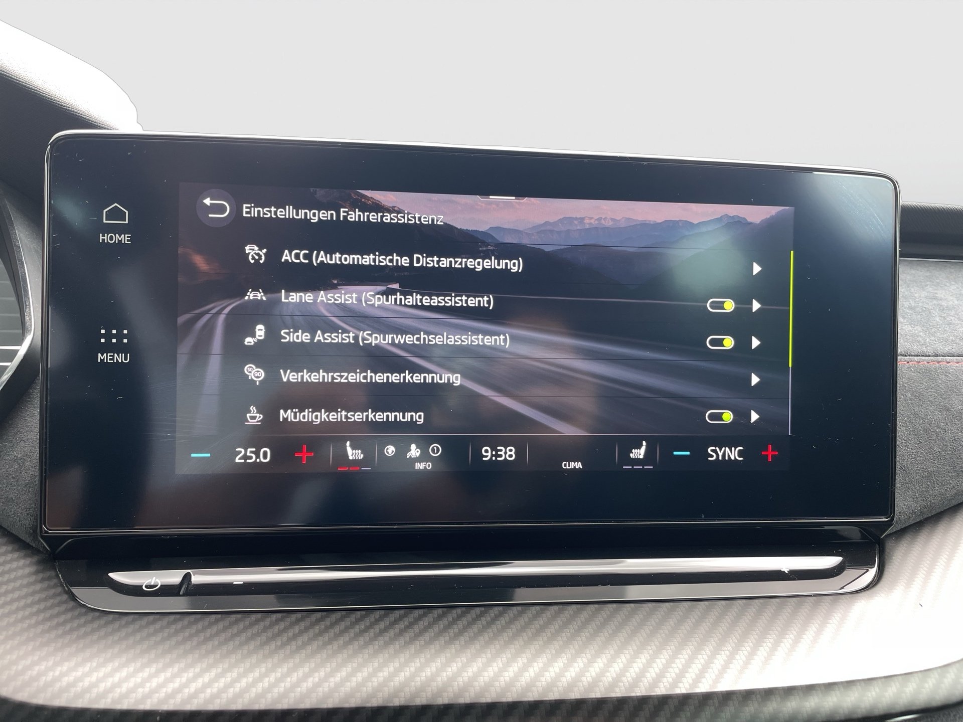 Skoda OCTAVIA Combi RS TDI DSG | Bild 19 von 29