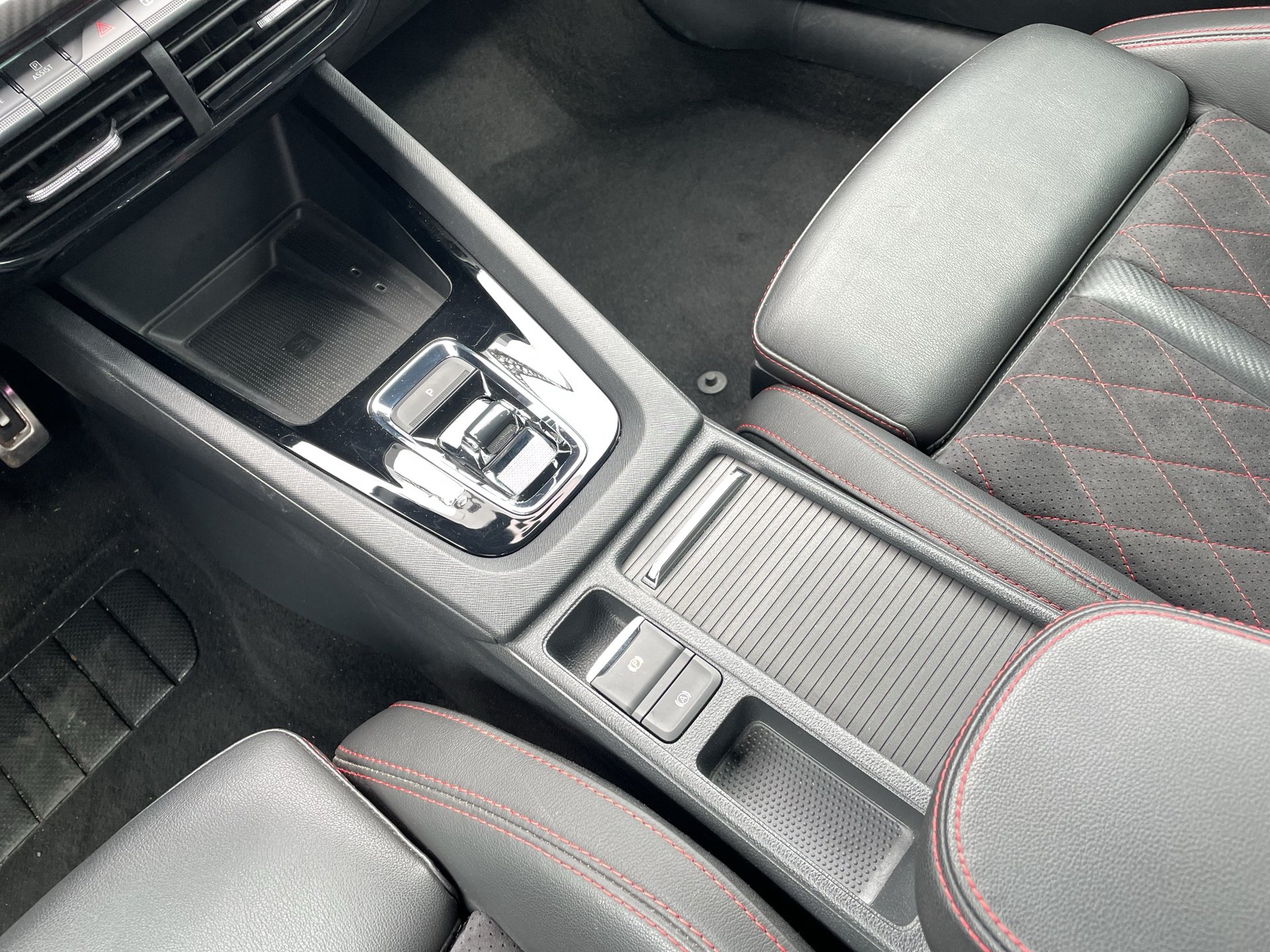 Skoda OCTAVIA Combi RS TDI DSG | Bild 23 von 29