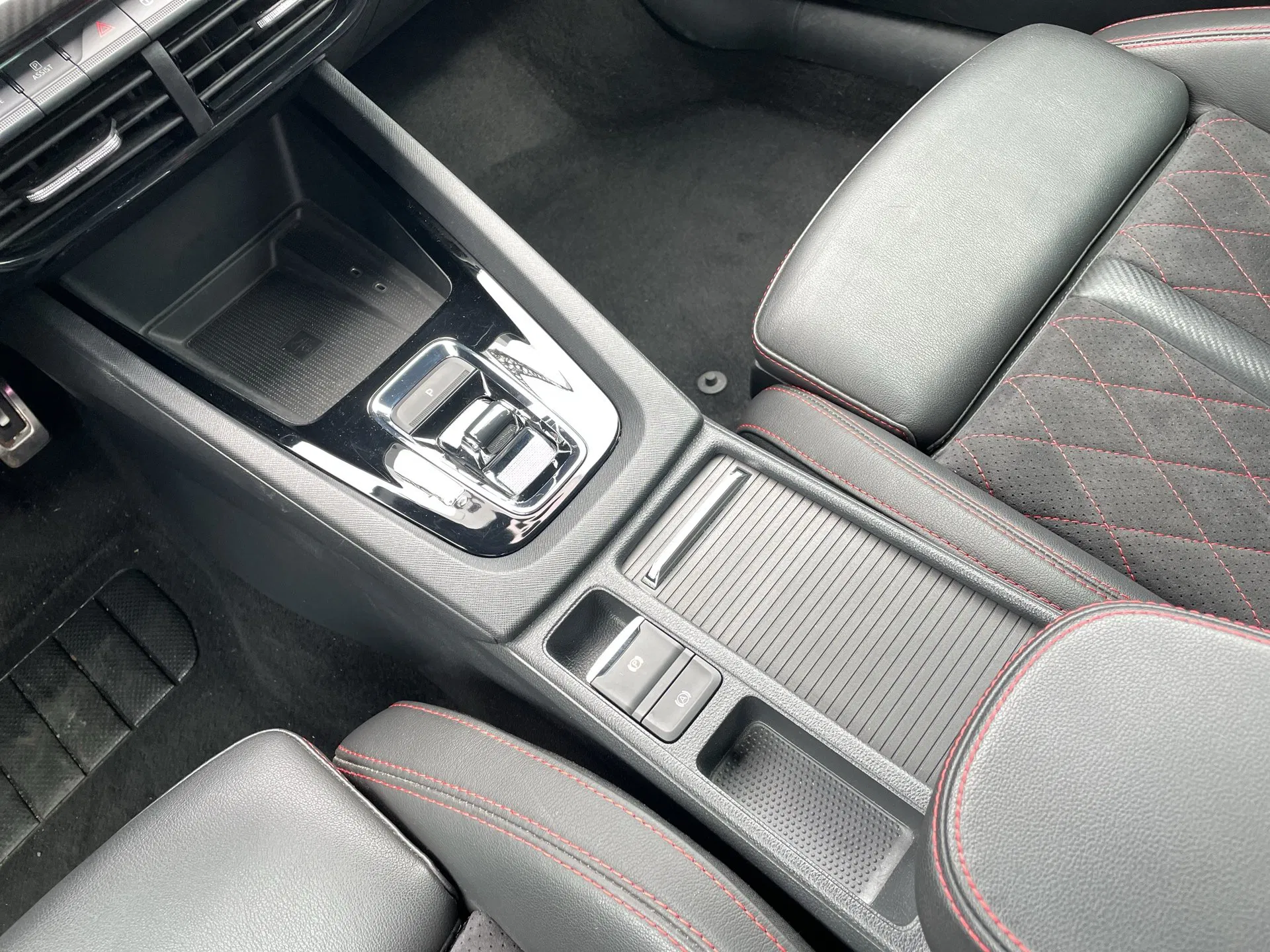 Skoda OCTAVIA Combi RS TDI DSG | Bild 23 von 29