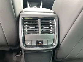 Skoda OCTAVIA Combi RS TDI DSG | Thumbnail 25 von 29