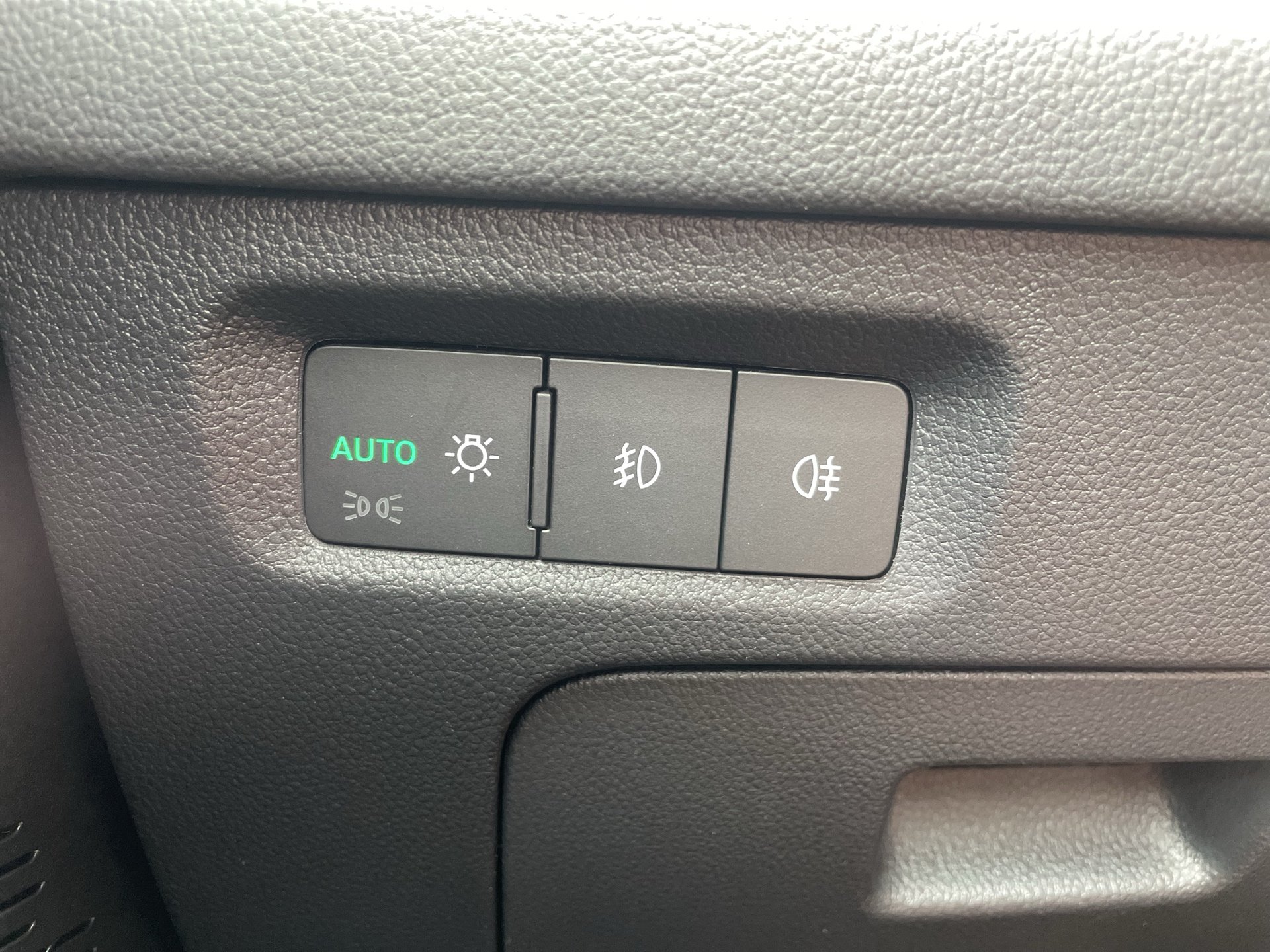 Skoda OCTAVIA Combi RS TDI DSG | Bild 9 von 29