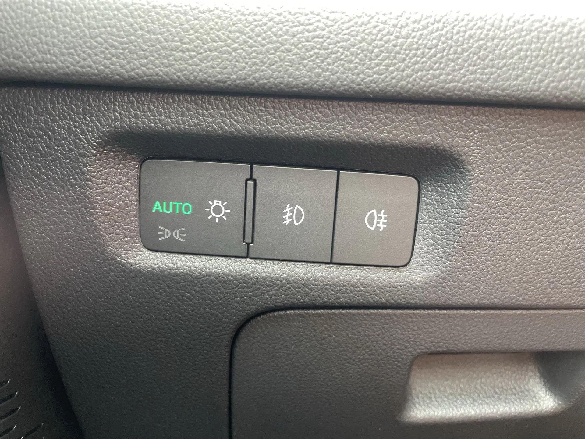 Skoda OCTAVIA Combi RS TDI DSG | Bild 9 von 29