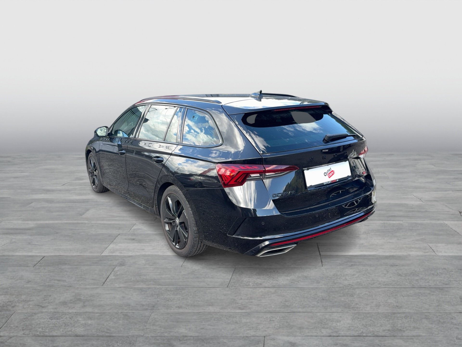 Skoda Octavia Combi 2.0 TDI RS | Bild 4 von 25