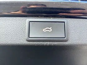 Skoda Octavia Combi 2.0 TDI RS | Thumbnail 7 von 25