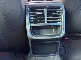 Skoda Octavia Combi 2.0 TDI RS | Thumbnail 10 von 25