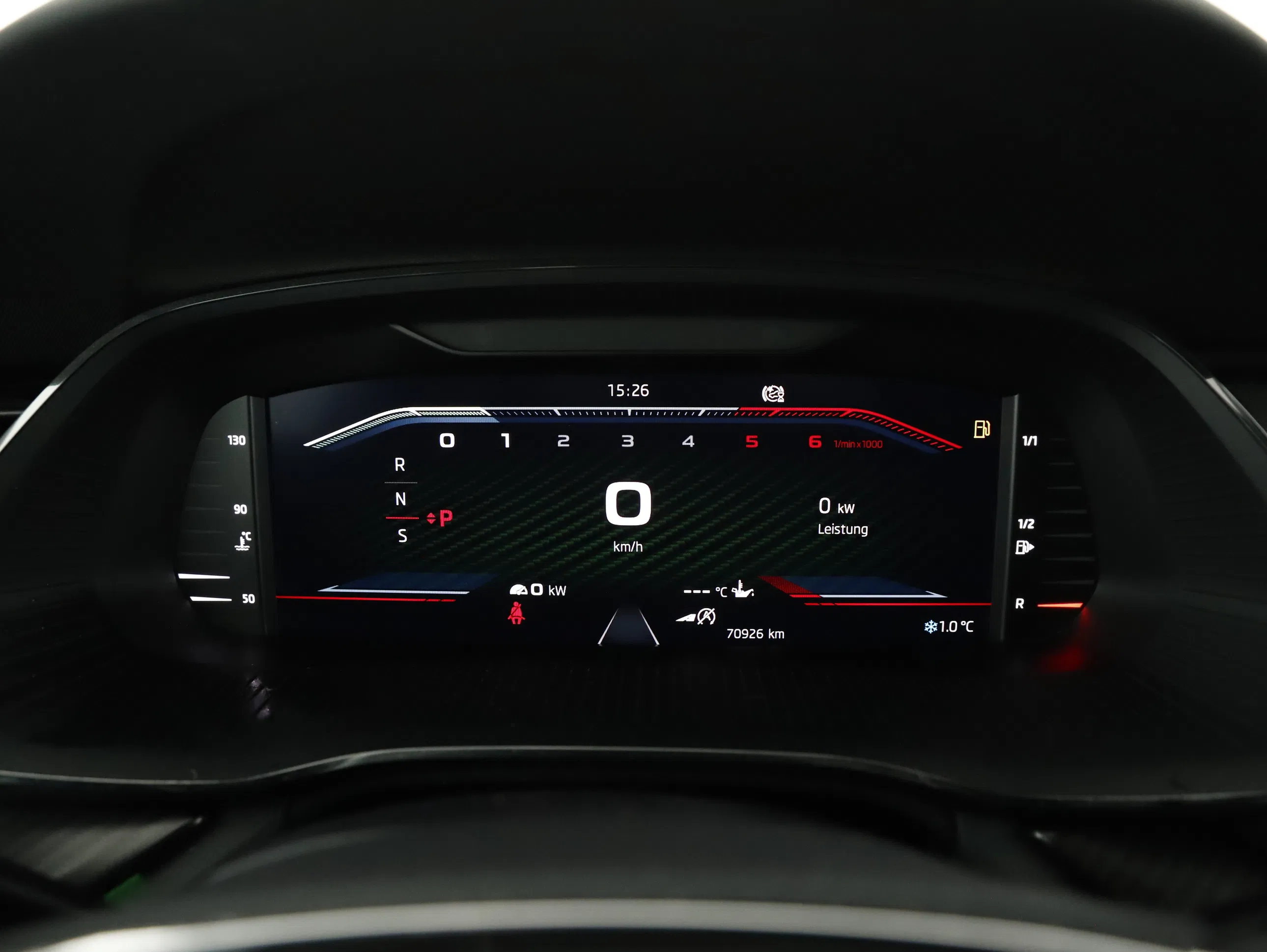 Skoda Octavia Combi 2.0 TDI RS | Bild 17 von 28