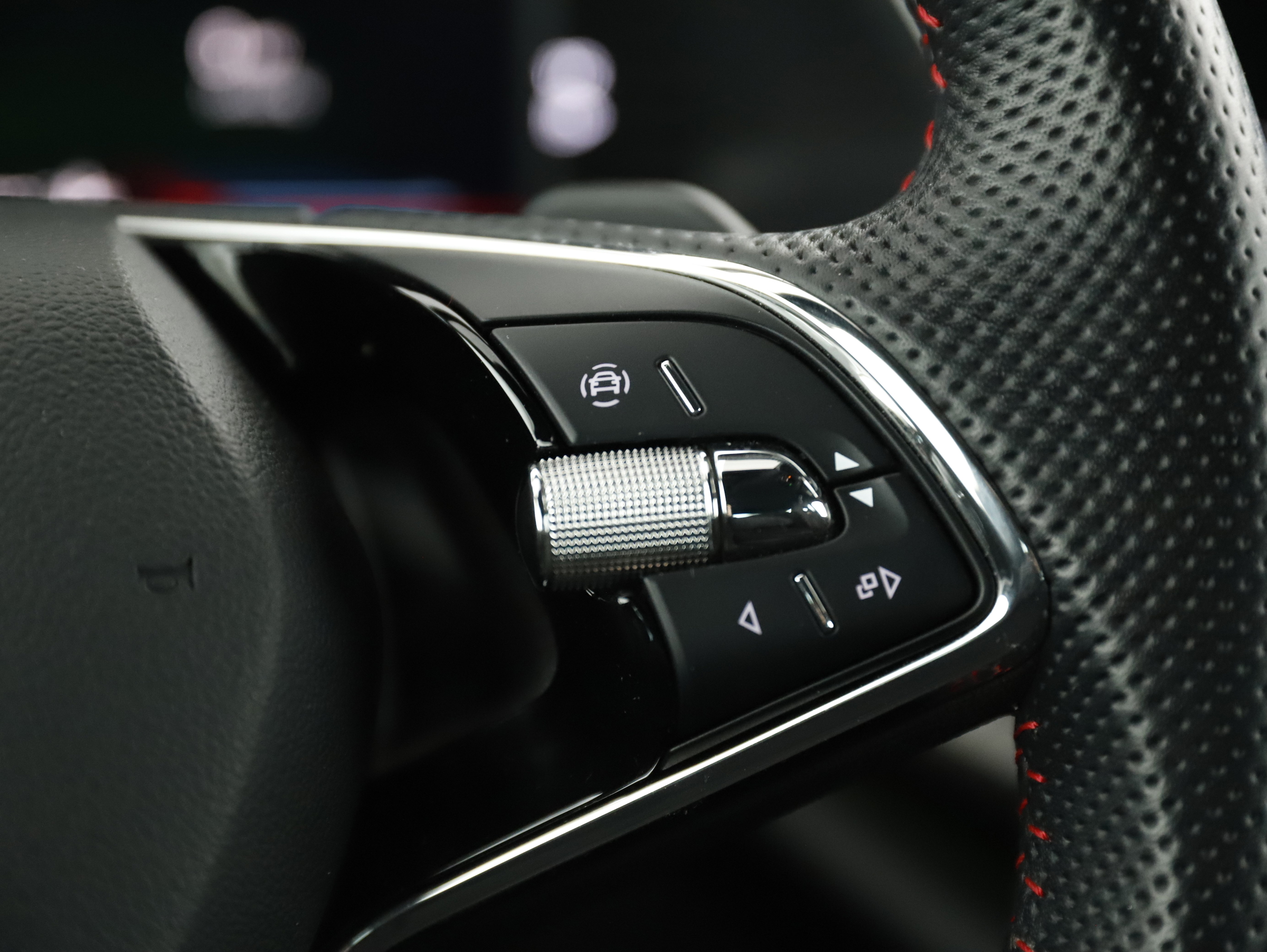 Skoda Octavia Combi 2.0 TDI RS | Bild 19 von 28