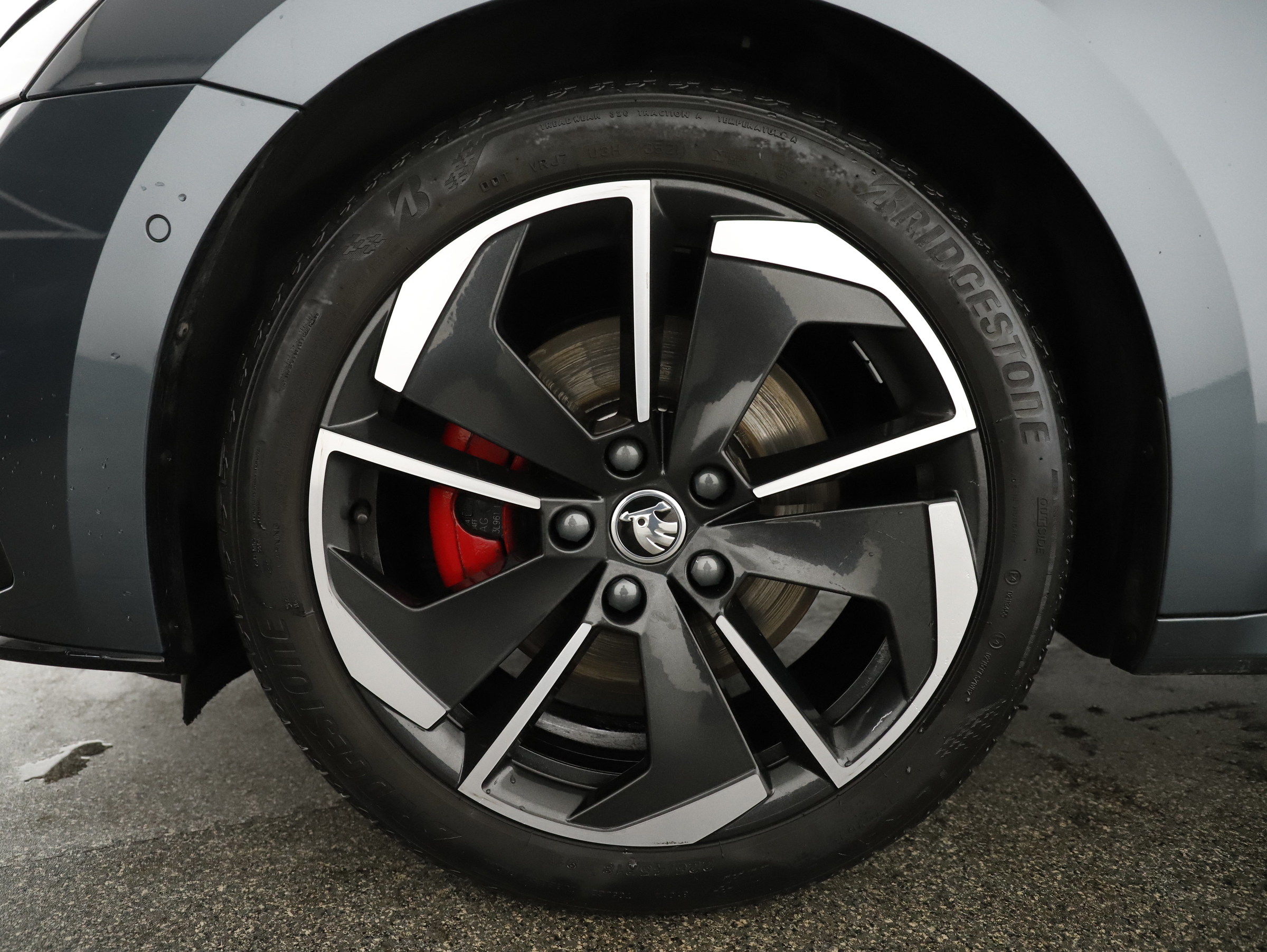 Skoda Octavia Combi 2.0 TDI RS | Bild 10 von 28