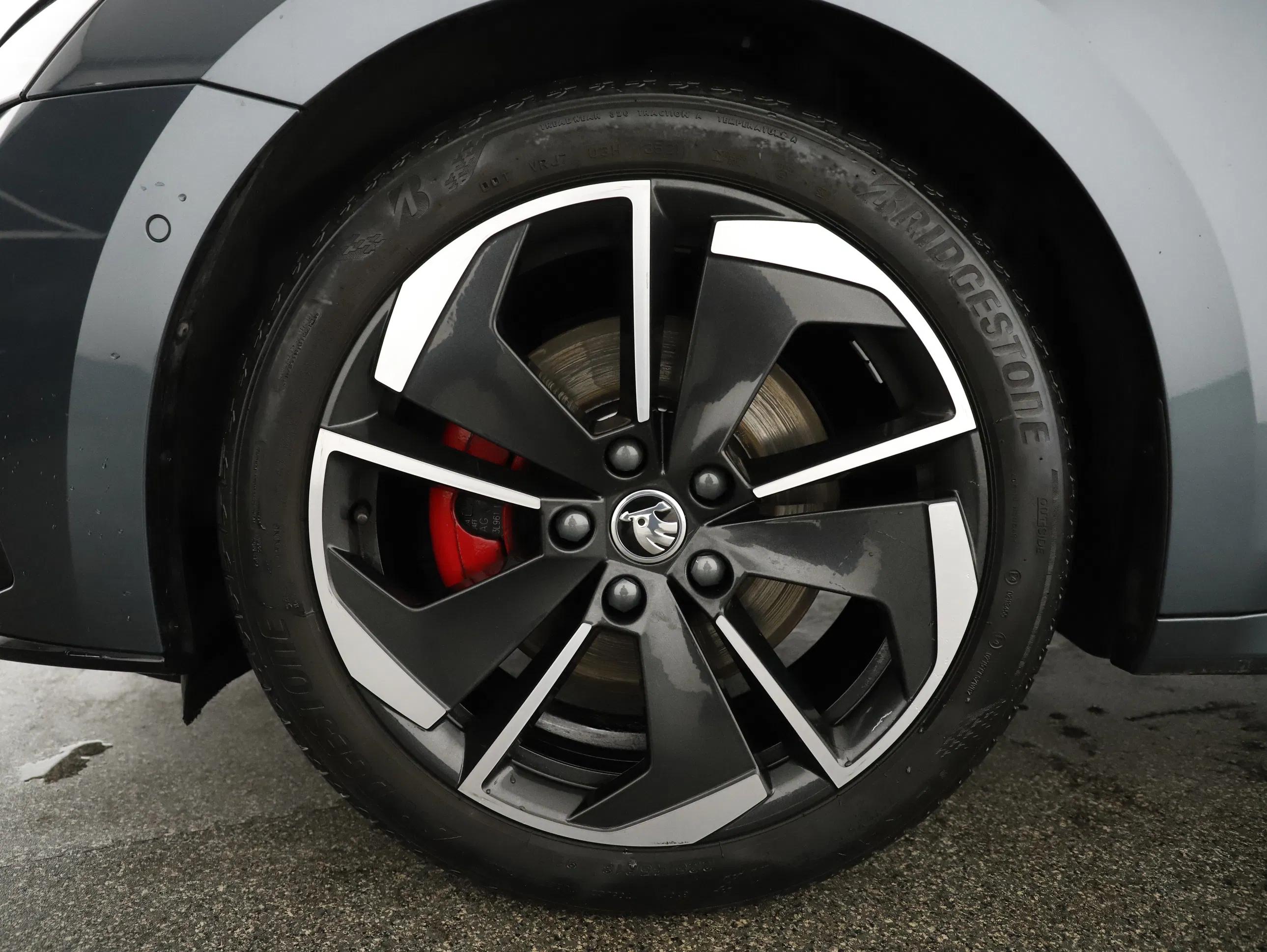 Skoda Octavia Combi 2.0 TDI RS | Bild 10 von 28