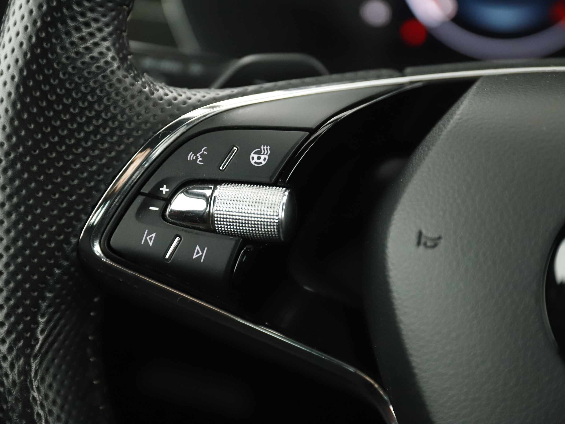 Skoda Octavia Combi 2.0 TDI RS | Bild 15 von 27