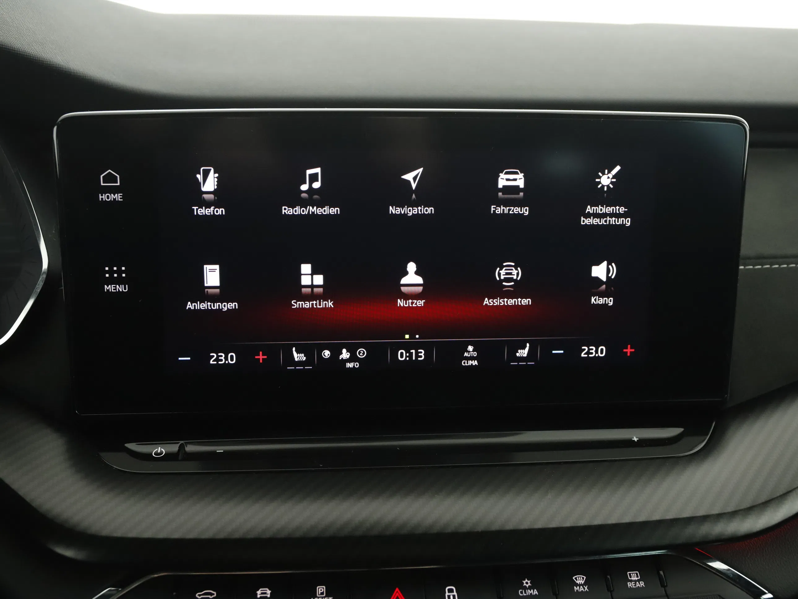 Skoda Octavia Combi 2.0 TDI RS | Bild 17 von 27