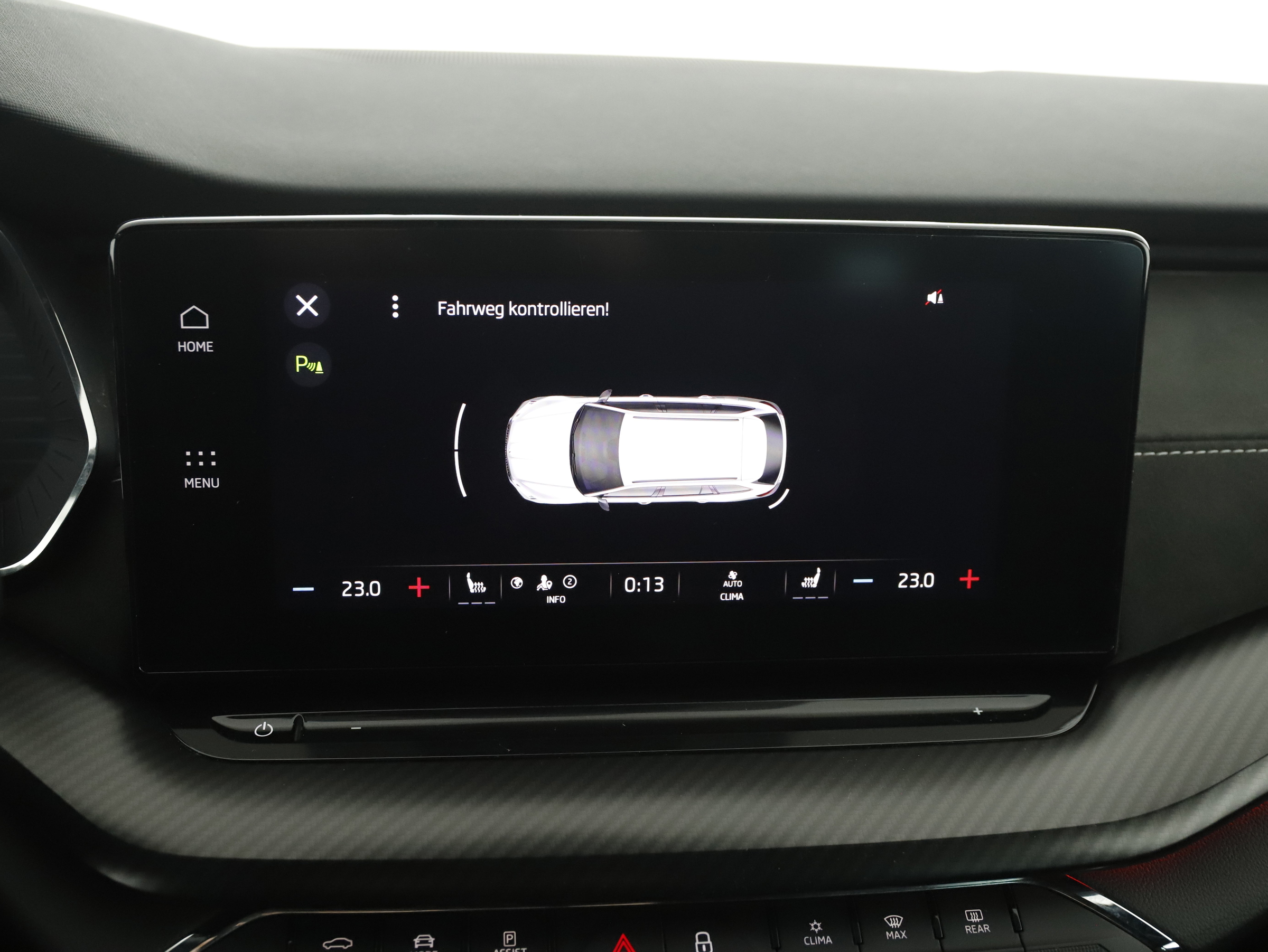 Skoda Octavia Combi 2.0 TDI RS | Bild 19 von 27