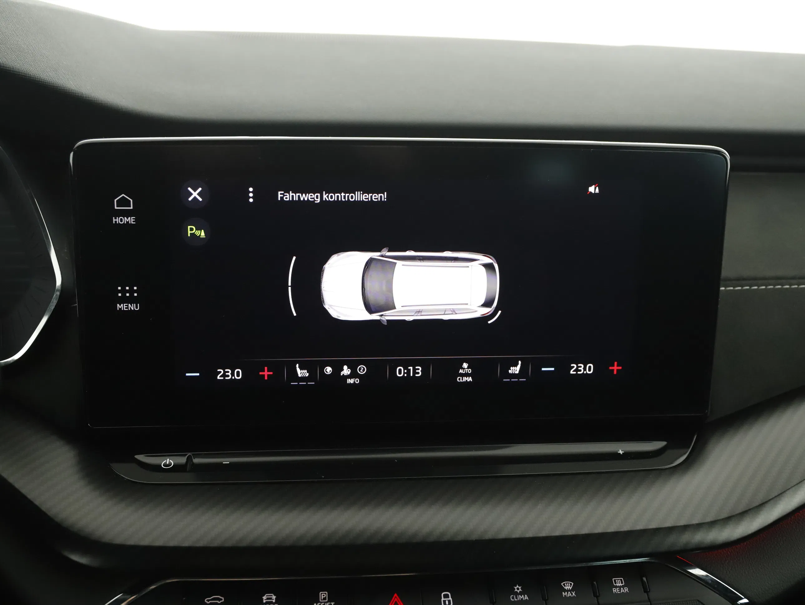 Skoda Octavia Combi 2.0 TDI RS | Bild 19 von 27