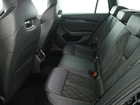 Skoda Octavia Combi 2.0 TDI RS | Thumbnail 22 von 27