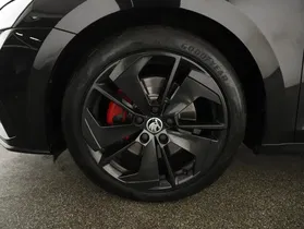 Skoda Octavia Combi 2.0 TDI RS | Thumbnail 5 von 27