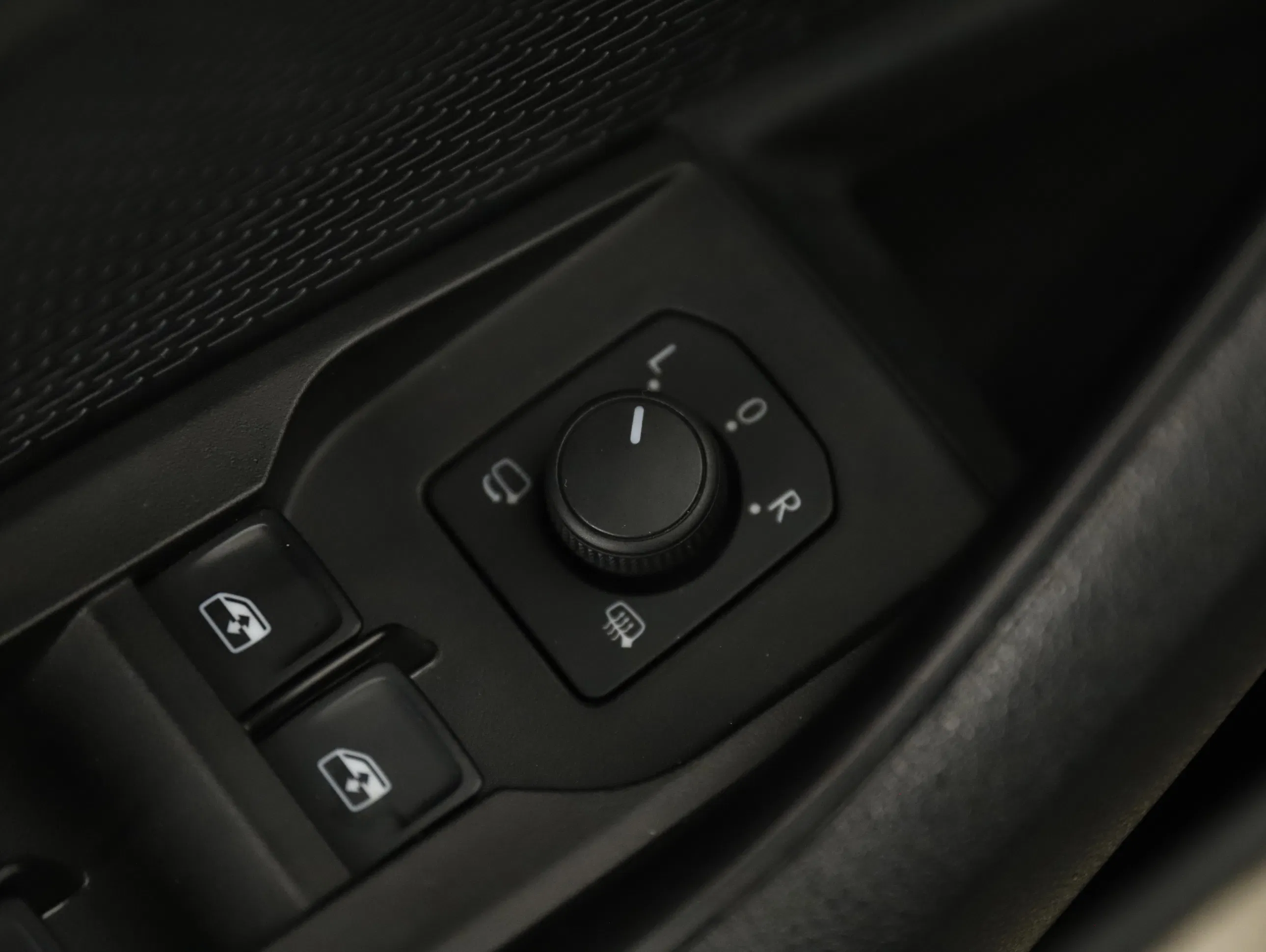 Skoda Octavia Combi 2.0 TDI RS | Bild 9 von 27