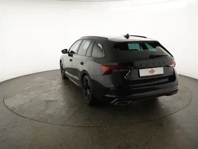 Skoda OCTAVIA Combi RS TDI DSG | Thumbnail 3 von 26