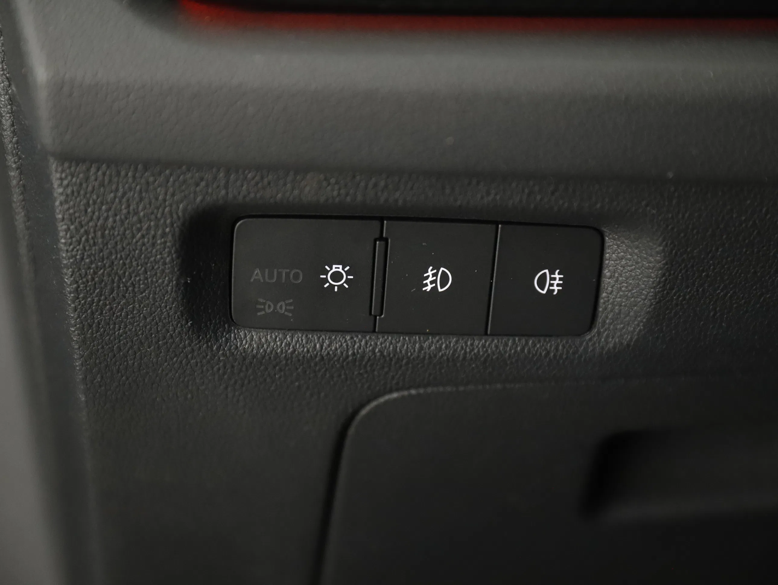 Skoda OCTAVIA Combi RS TDI DSG | Bild 9 von 26