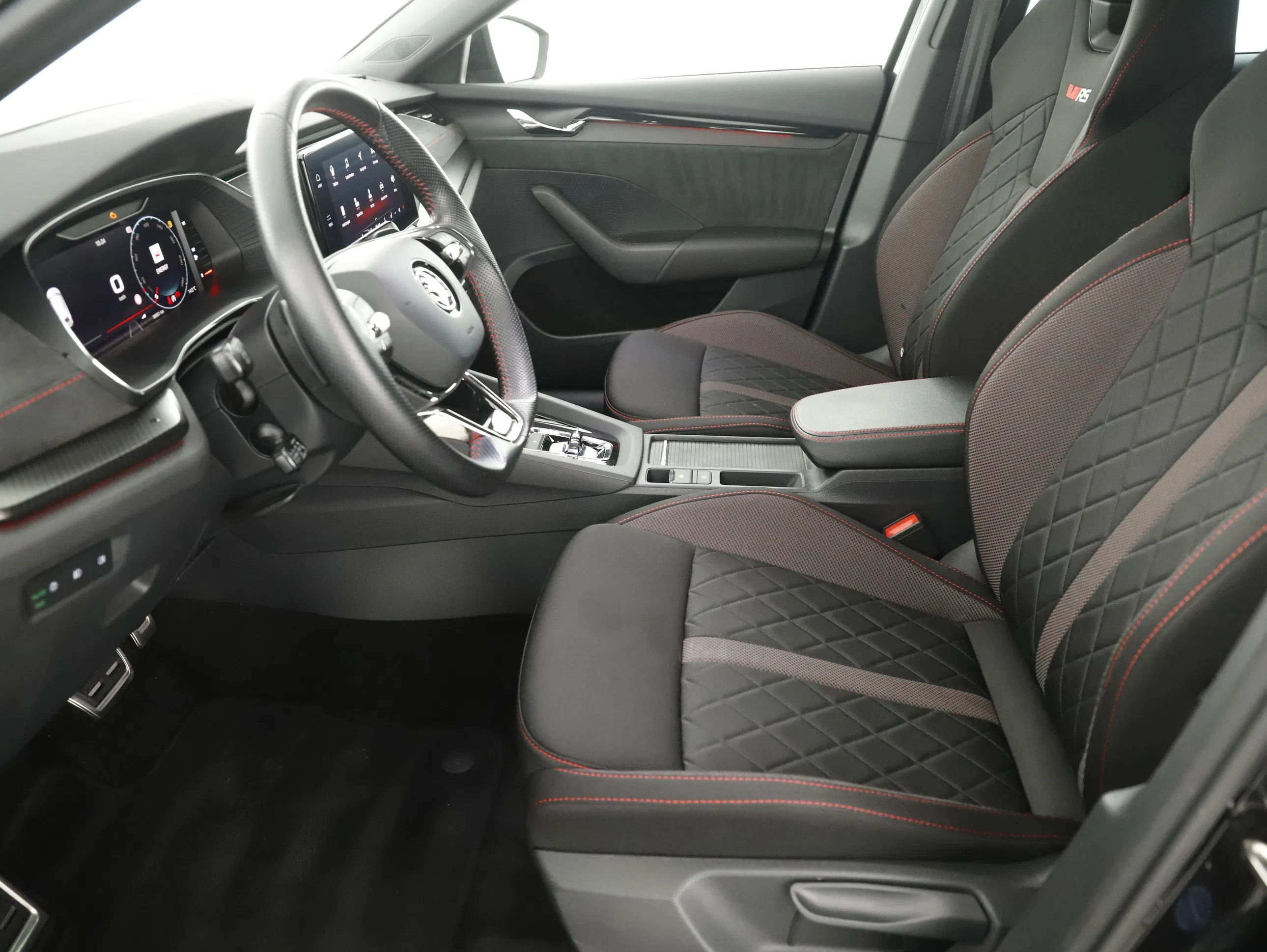 Skoda OCTAVIA Combi RS TDI DSG | Bild 10 von 26