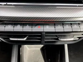 Skoda Octavia Combi 2.0 TDI RS | Thumbnail 21 von 28