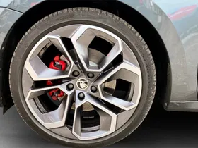 Skoda Octavia Combi 2.0 TDI RS | Thumbnail 26 von 28