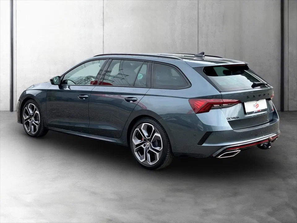 Skoda Octavia Combi 2.0 TDI RS | Bild 4 von 4