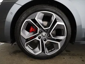 Skoda OCTAVIA Combi RS TDI DSG | Thumbnail 24 von 25