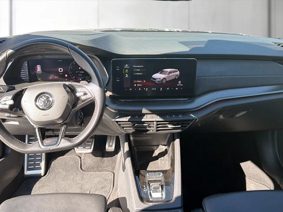 Skoda OCTAVIA Combi RS TDI DSG | Bild 9 von 20