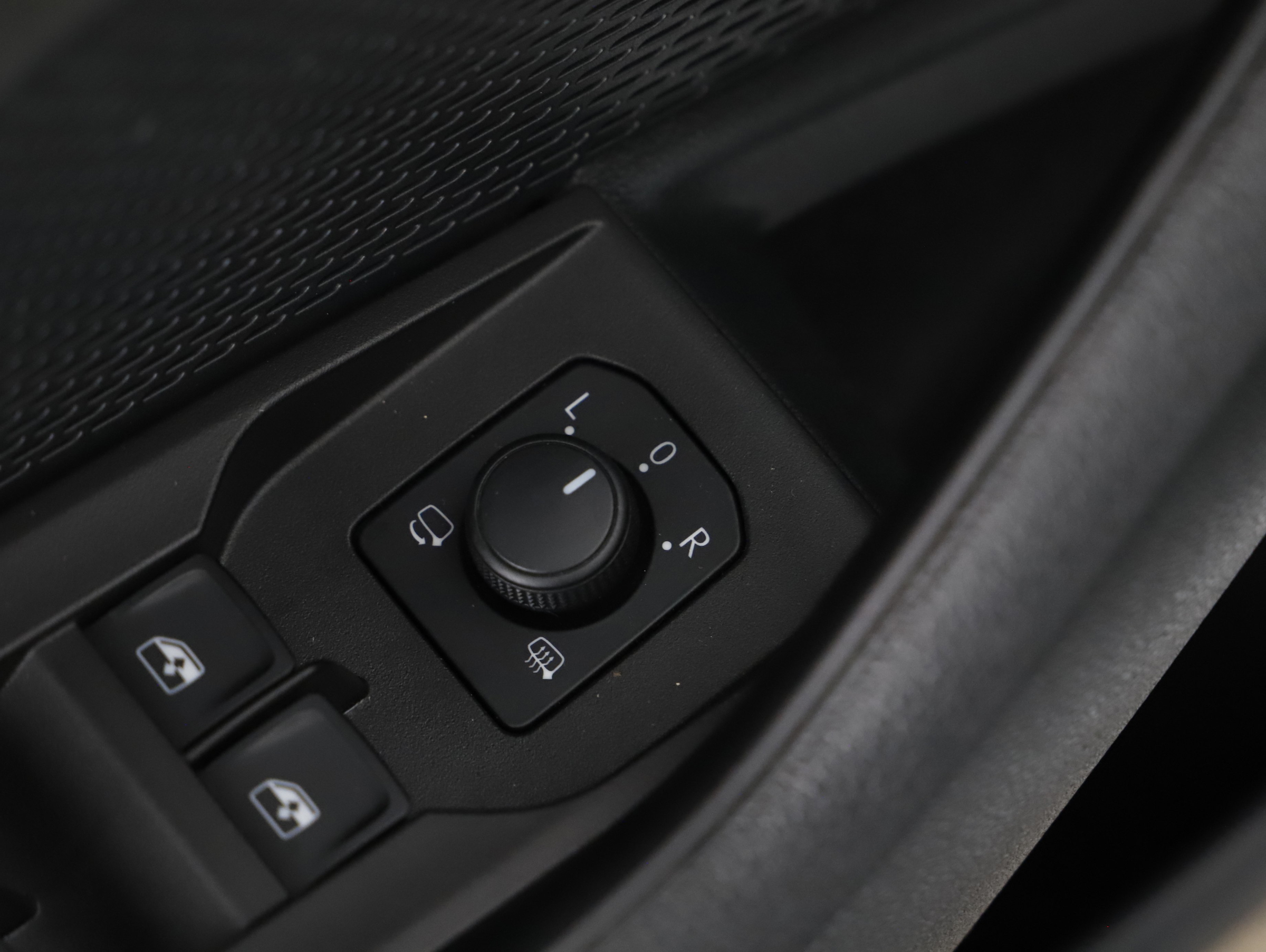 Skoda Octavia Combi 2.0 TDI RS DSG | Bild 5 von 23