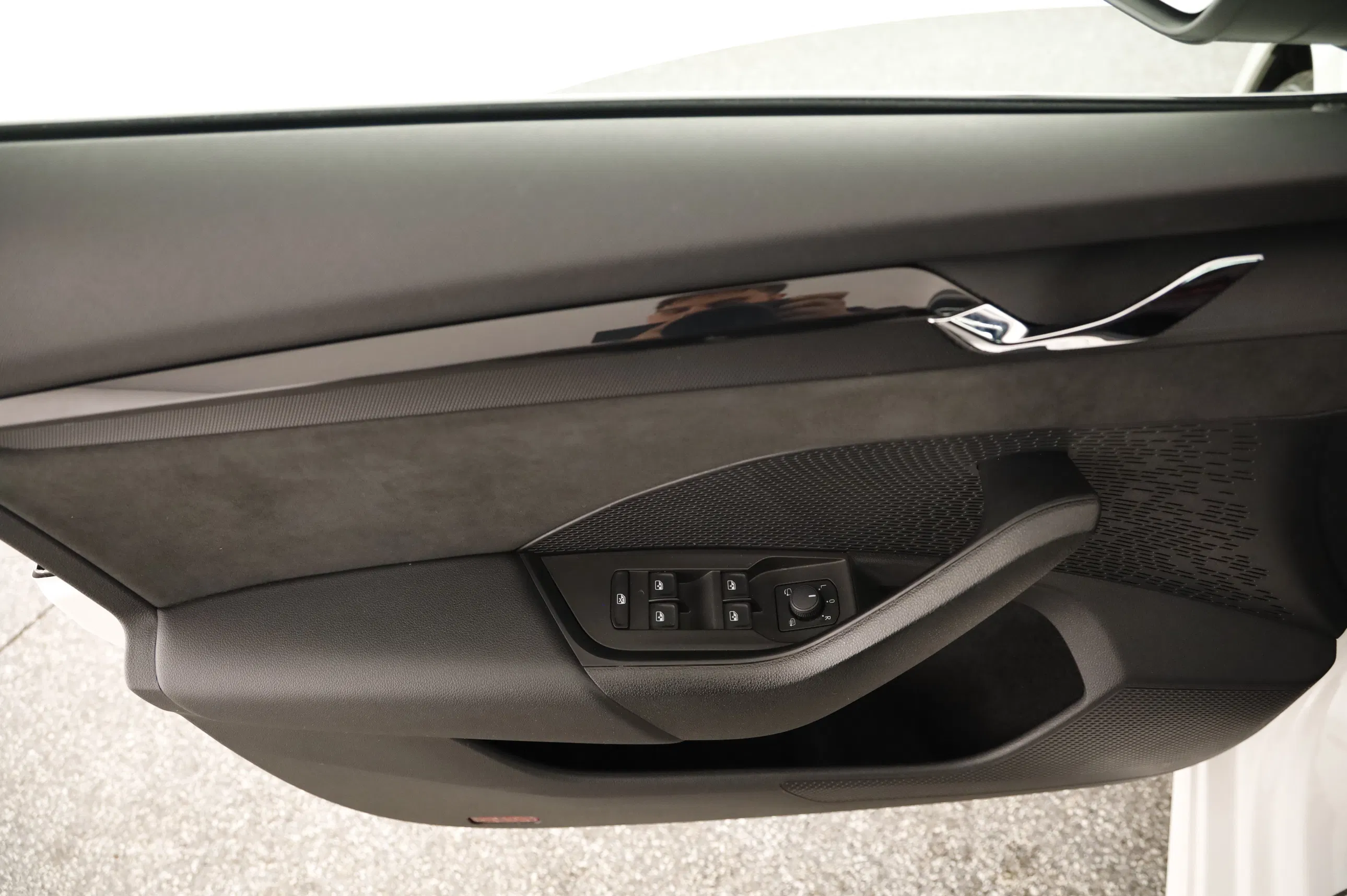 Skoda Octavia Combi 2.0 TDI RS | Bild 11 von 29