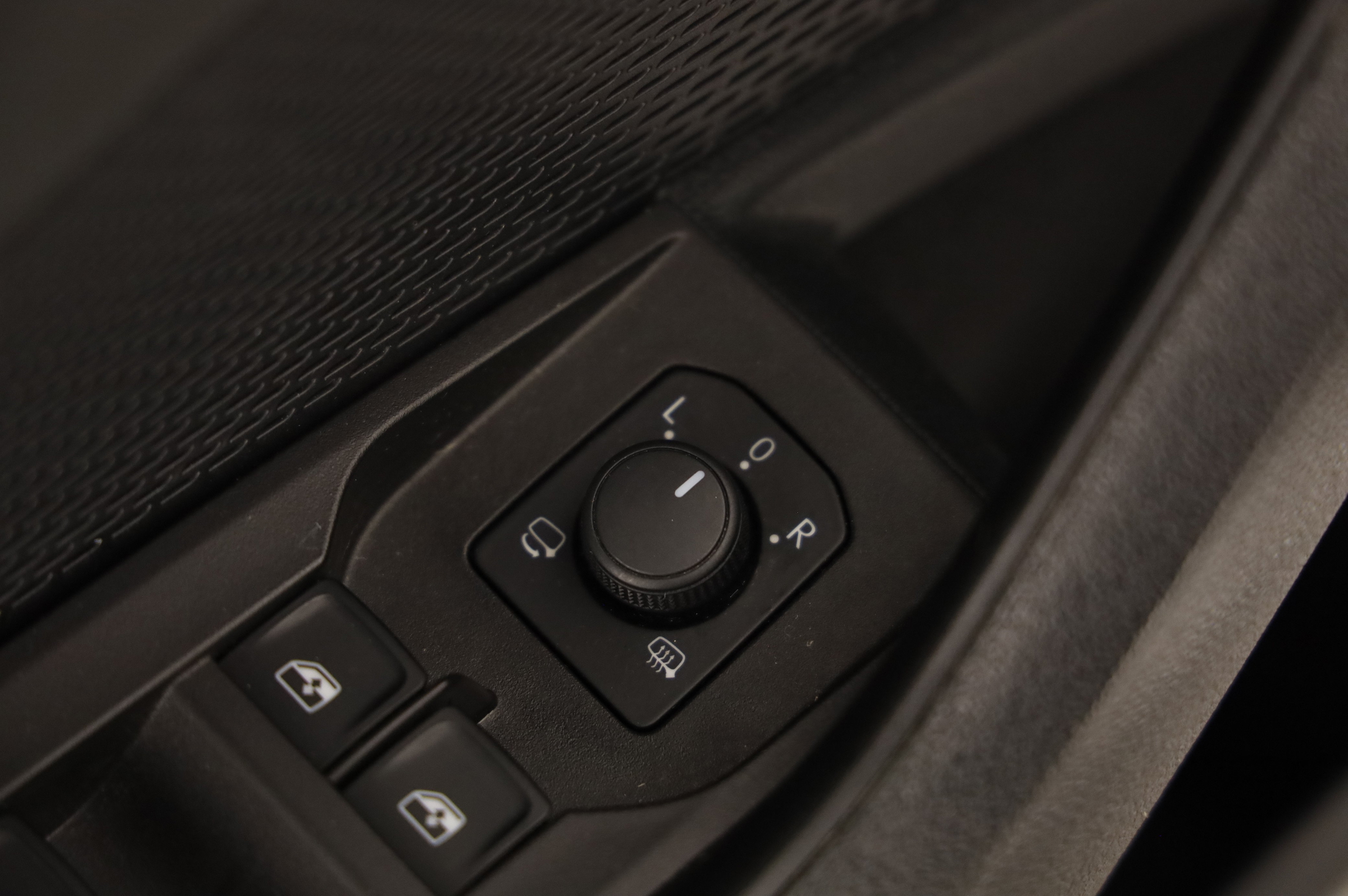 Skoda Octavia Combi 2.0 TDI RS | Bild 12 von 29