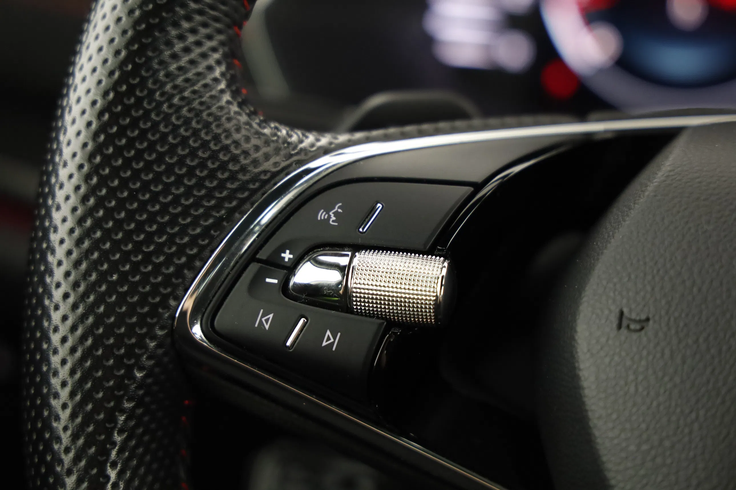 Skoda Octavia Combi 2.0 TDI RS | Bild 18 von 29