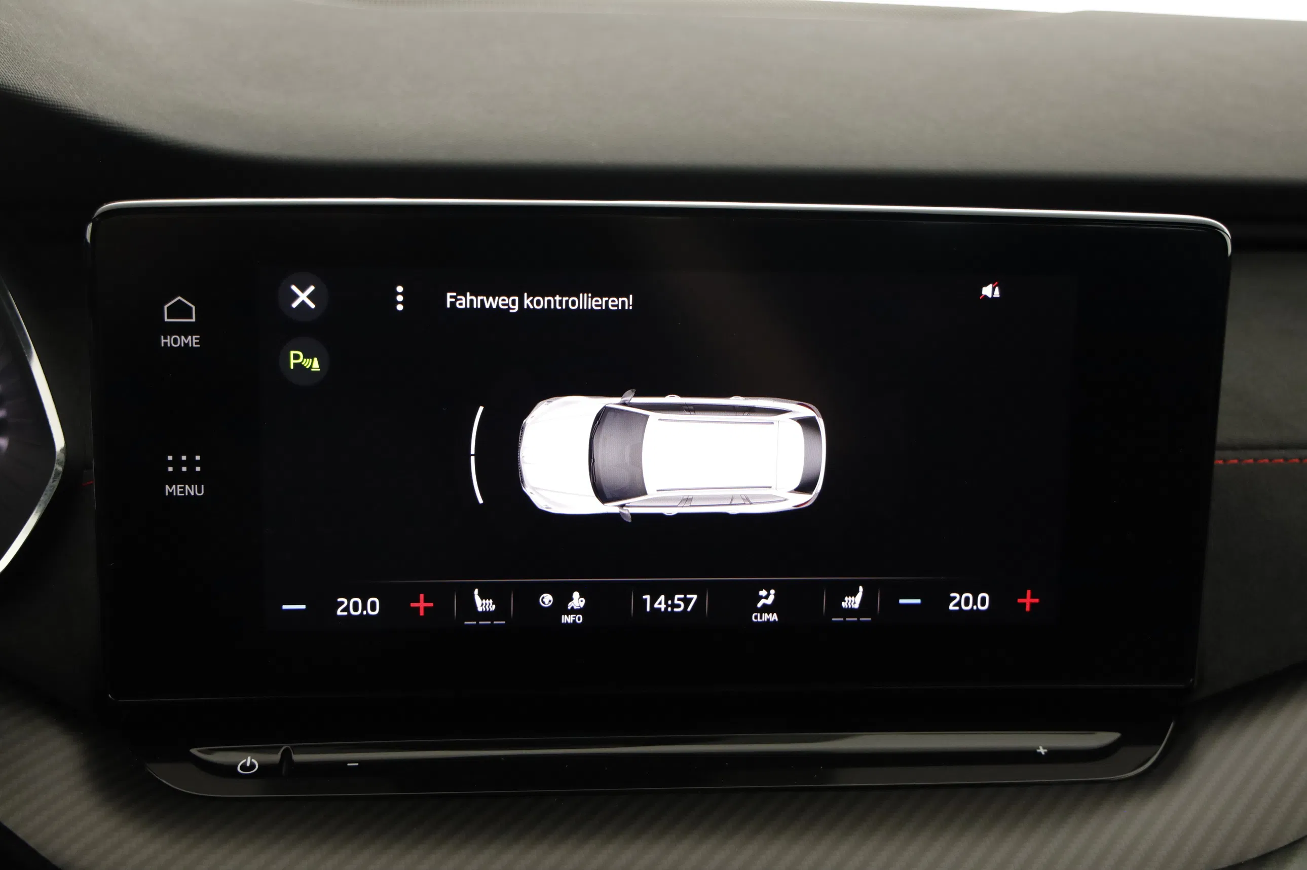 Skoda Octavia Combi 2.0 TDI RS | Bild 22 von 29