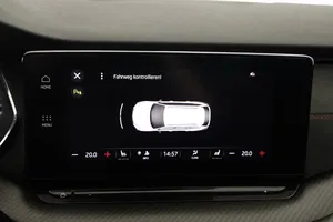 Skoda Octavia Combi 2.0 TDI RS | Thumbnail 22 von 29