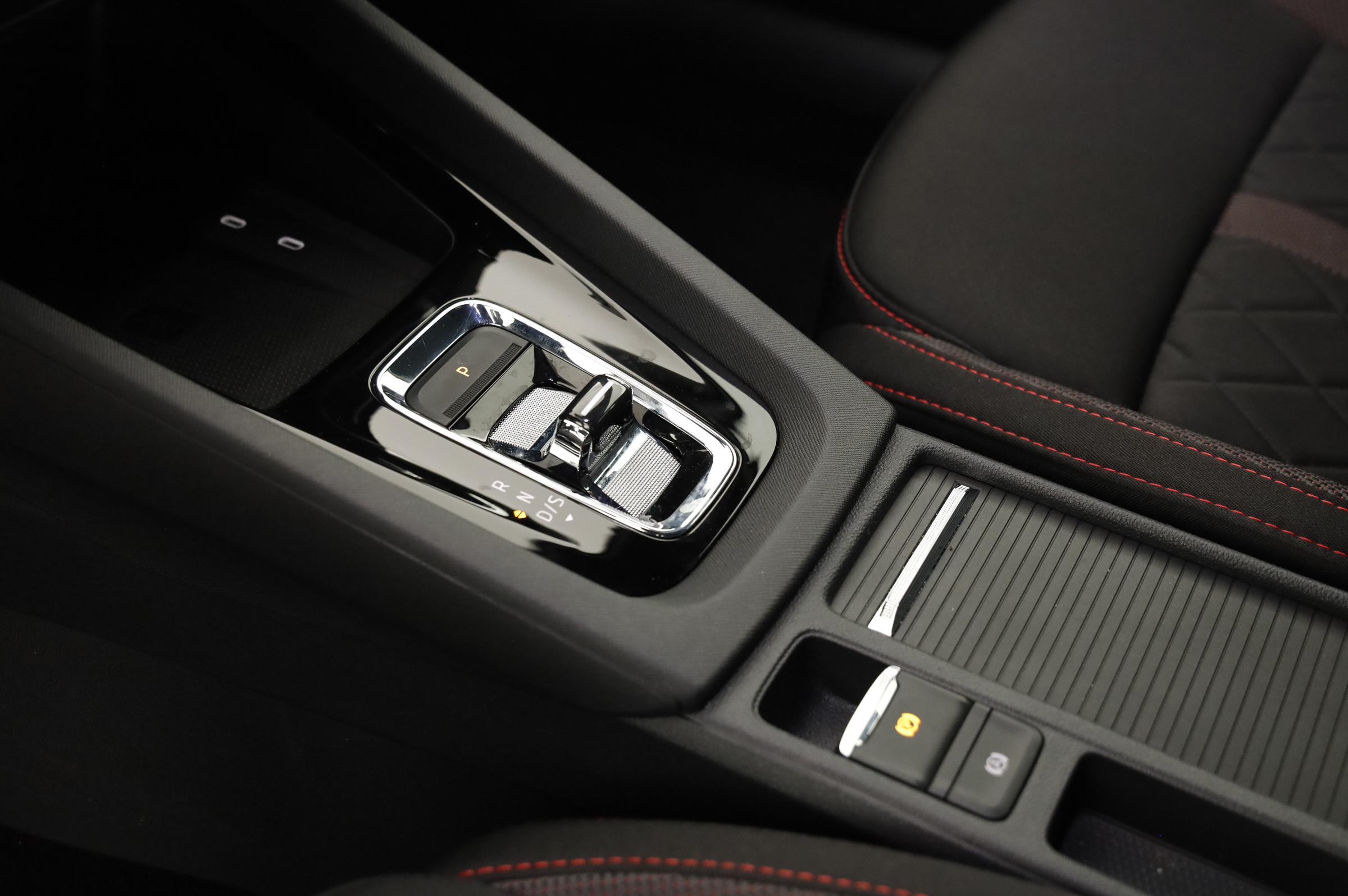 Skoda Octavia Combi 2.0 TDI RS | Bild 24 von 29