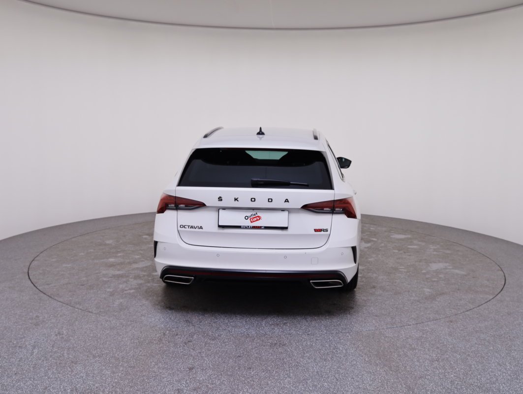 Skoda Octavia Combi 2.0 TDI RS | Bild 7 von 29
