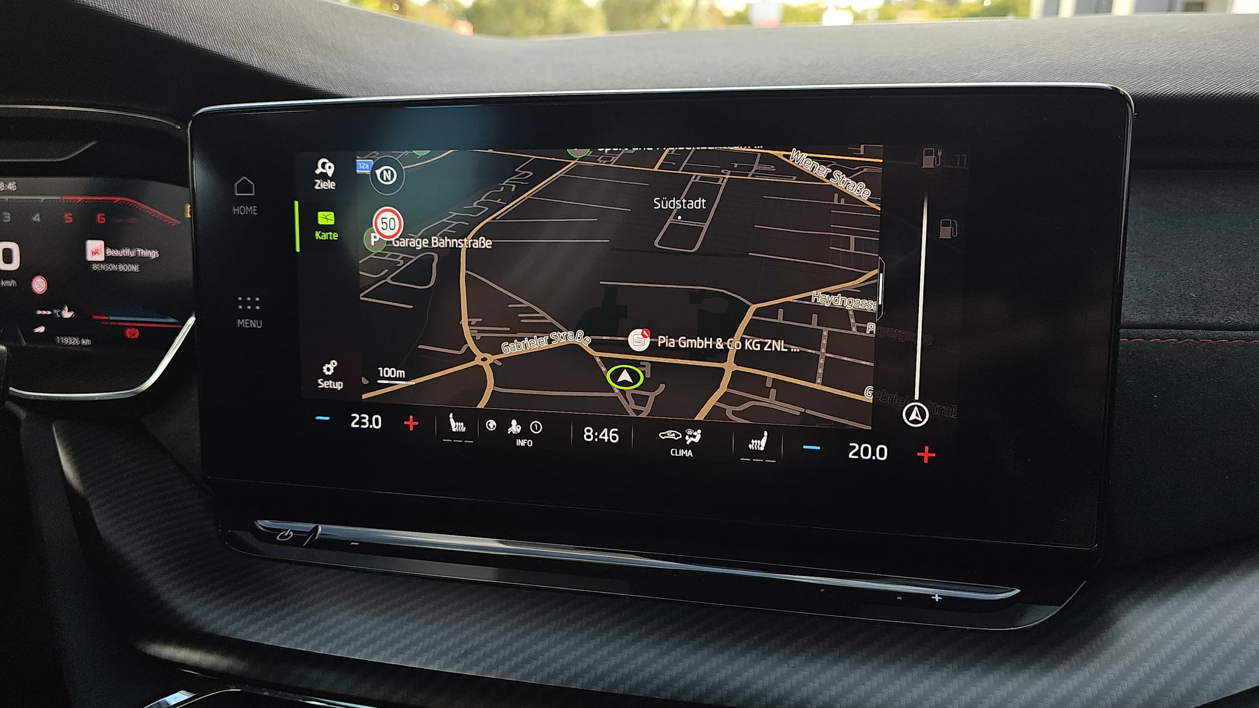 Skoda Octavia Combi 2.0 TDI RS | Bild 16 von 25