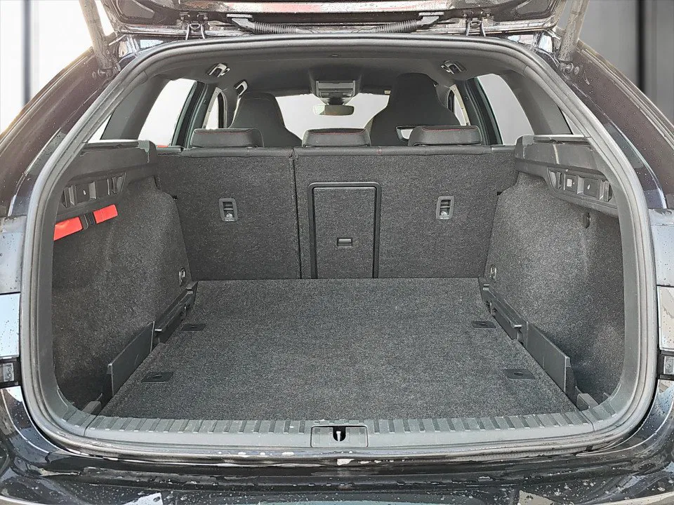 Skoda Octavia Combi 2.0 TDI RS | Bild 22 von 25