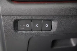 Skoda Octavia Combi 2.0 TDI RS | Thumbnail 6 von 21