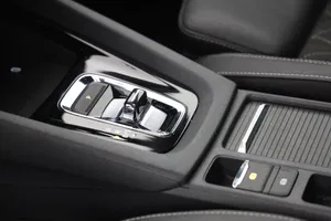 Skoda Octavia Combi 2.0 TDI RS | Thumbnail 17 von 21