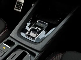 Skoda Octavia Combi 2.0 TDI RS | Thumbnail 19 von 24